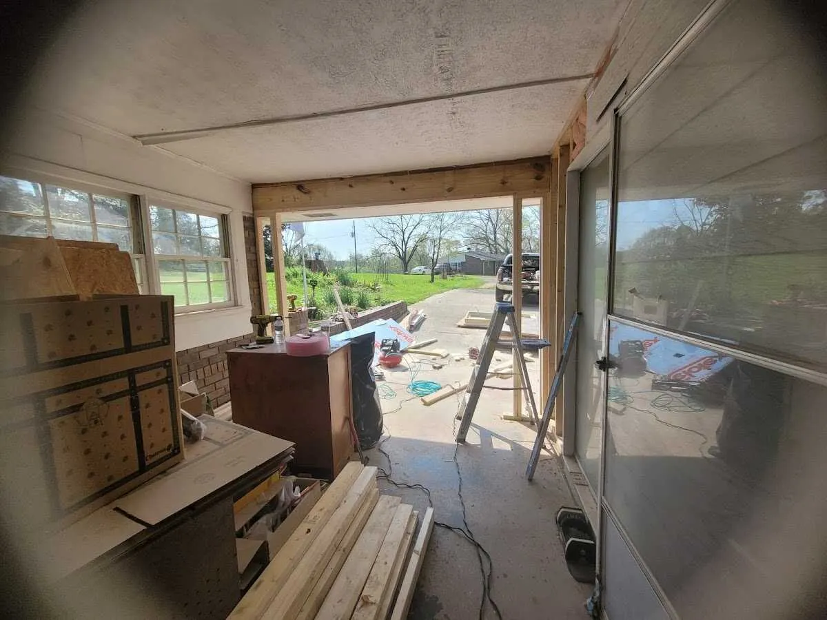 Air movers and dehumidifier for Drying & Dehumidification in Saugus